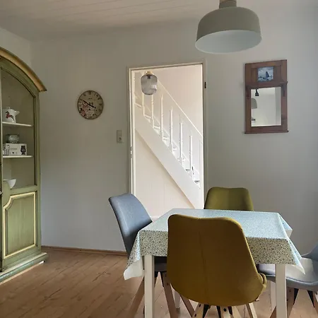 Wohnhaus In Luetetsburg Lutetsburg